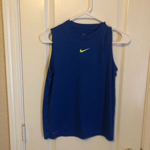 Boys Nike dry fit shirt